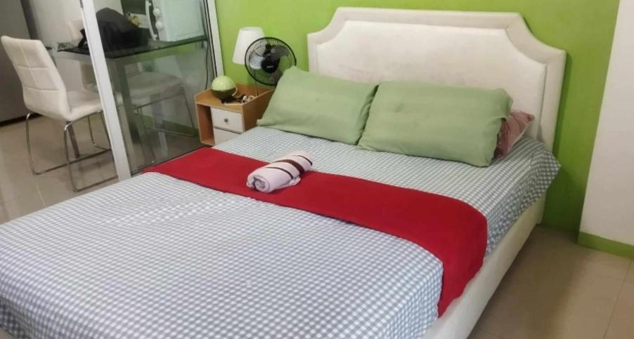 Sm Bicutan Rooms By M Manila Esterno foto